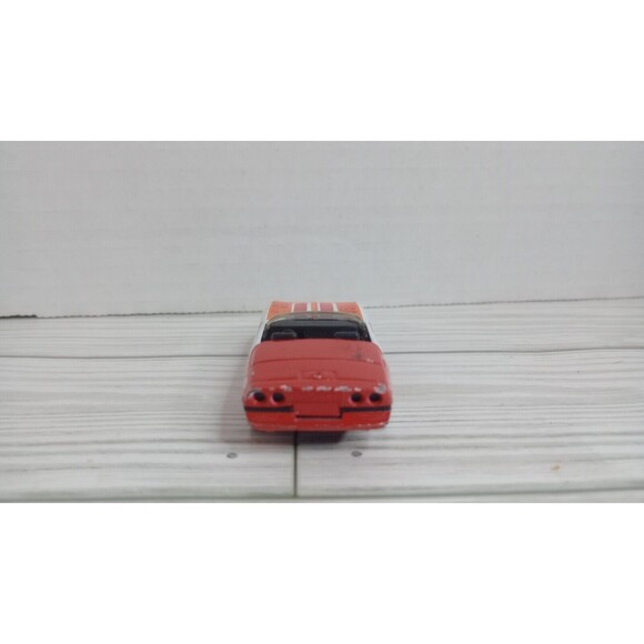 1983 Matchbox '84 Chevrolet Corvette Convertible Car 1:64 Diecast - Picture 3 of 7